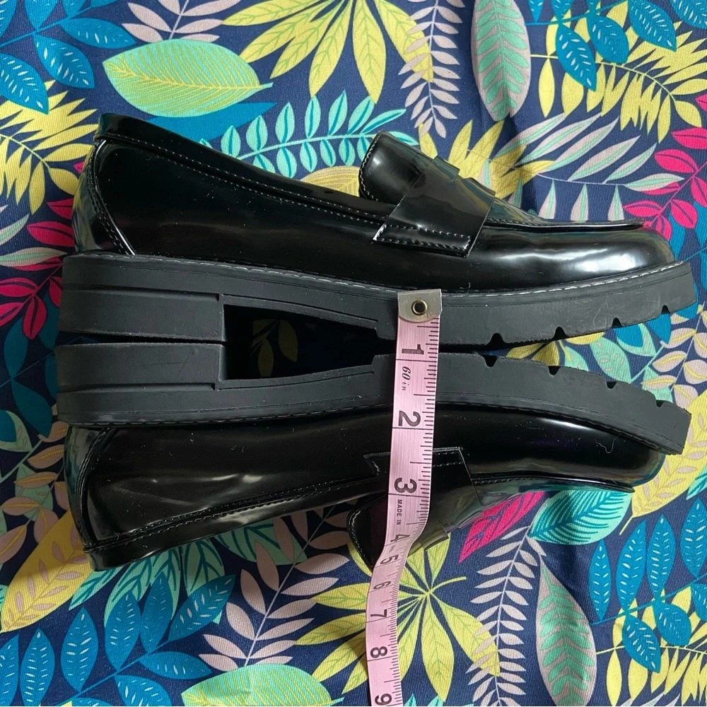 NWOT JF Women Sz-8 Faux Patient Leather Penny Loafers,Chunky 3/4” Platform Shoe👞 - Picture 15 of 16